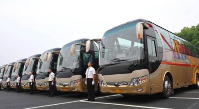 邀你免費暢玩水上啤酒節(jié) 溫馨旅游開通定制公交