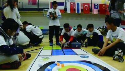 青岛学生笑傲亚太机器人赛