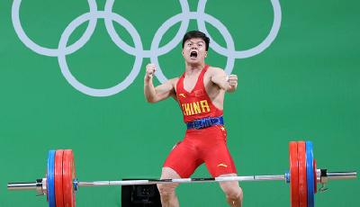 第三金！龍清泉奧運男子舉重56KG級奪冠