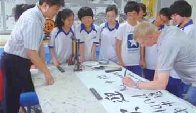 崔秀光：建精品特色学校 育术业专攻学生