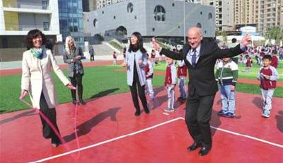 李沧区国际教育做多彩教育的最亮色