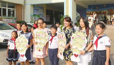 感谢师恩 同庆教师节