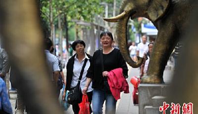 中秋期間中短途交通出行集中 公安部發布交通安全預警