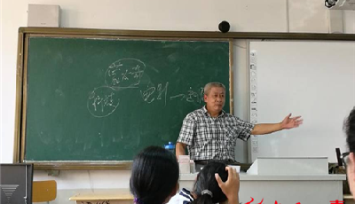 影视创作驻足二中分校选修课堂 课程建设助力学生个性发展