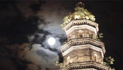 組圖：月是故鄉(xiāng)明！中秋節(jié)中國(guó)各地賞月