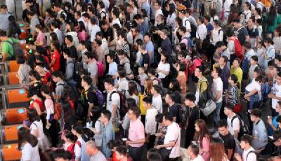 鐵路迎來返程高峰 今日預計發送旅客1160萬人次