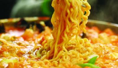 消費升級沖擊方便面行業 你還常吃泡面嗎？