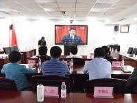 市教育局组织收看纪念红军长征胜利80周年大会