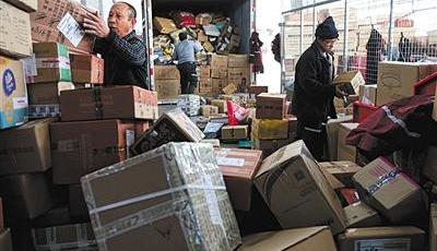 雙十一上演“快遞之戰”：分撥中心工作量增3倍