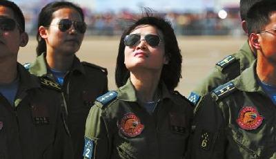 余旭父母連夜趕到天津：堅持睡在女兒床上通宵未眠