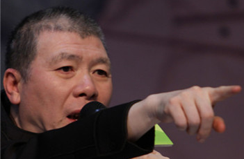 馮小剛王思聰開(kāi)戰(zhàn) 背后有一個(gè)十億元的賭局