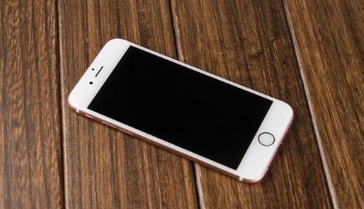 iPhone自動(dòng)關(guān)機(jī)？蘋果公司說(shuō)只這些手機(jī)免費(fèi)換電池