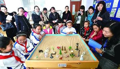 全市中小学都有35项办学权限