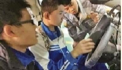 初中生探访职教“大观园”