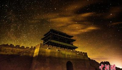 甘肅敦煌大漠璀璨星空 宛如夢(mèng)幻仙境