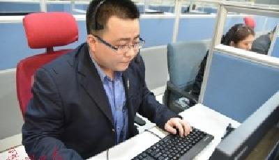 12306客服:我們就是發泄平臺 不害怕接罵人電話