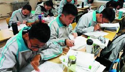 直升本科 中职生只差“临门一脚”