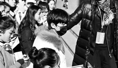 王俊凱北影趕考走特殊通道 表演學院16日公布復(fù)試名單