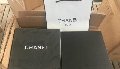 你的情人節(jié)禮物已被沒收 千件假香奈兒被海關(guān)查獲 