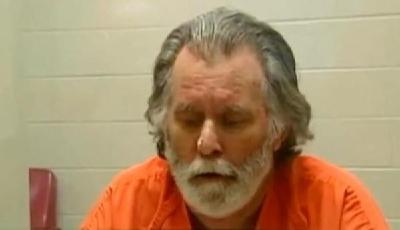 為進監獄免費就醫 50歲大爺搶劫銀行7塊錢被逮捕