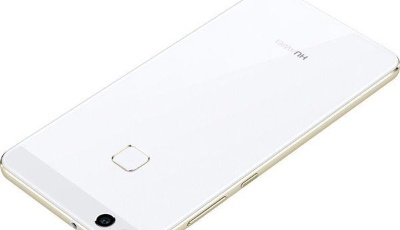 華為在波蘭發布新款智能手機