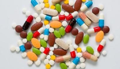 發改委：九月底前各級各類公立醫院全部取消藥品加成