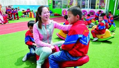 帮孩子扣好人生第一粒“扣子”