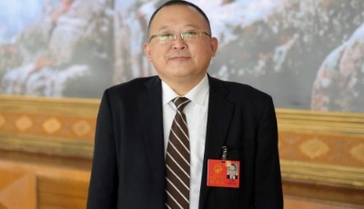 百洋集團(tuán)董事長付鋼：人人有數(shù)據(jù)，家家有醫(yī)生人大代表