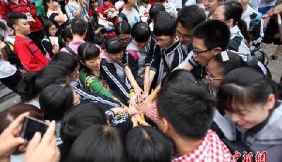今年高考多地合并錄取批次 這些地方取消三本