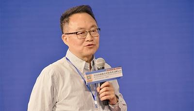 鼓励学生间相互合作 鼓励学生探究性学习