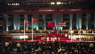 港媒:美國拿香港問題跟中國硬碰 有點異想天開