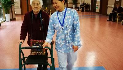 美學(xué)者聲稱中國實(shí)際人口或比官方數(shù)據(jù)少9000萬