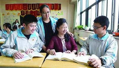 给每个学生写封祝福信