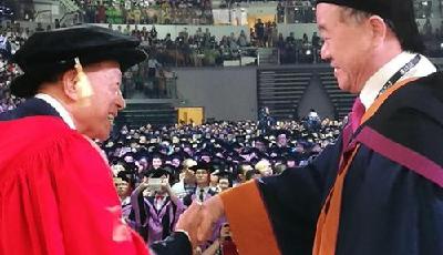 李嘉誠2017屆汕頭大學畢業典禮致辭：愿力人生