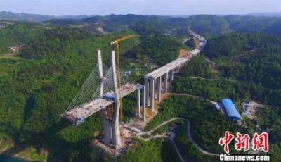 一批新規(guī)8月起實(shí)施 這些實(shí)惠你能享受到嗎