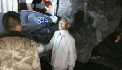 導(dǎo)游地震后7次折返塌方區(qū)救人：無法忍受絕望的眼睛