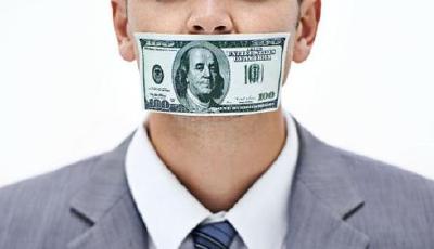 傳謠一次賺3.2元 揭開謠言背后的黑色利益鏈