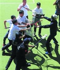 校园演练防暴恐