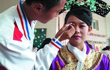 千余师生拼手艺亮绝活