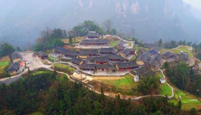 新華社評(píng)論員：深刻把握社會(huì)主要矛盾變化的新特點(diǎn)