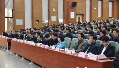 青岛教育系统率先组建十九大宣讲团与师生面对面