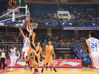 CBA：青島新賽季首個主場不敵山西
