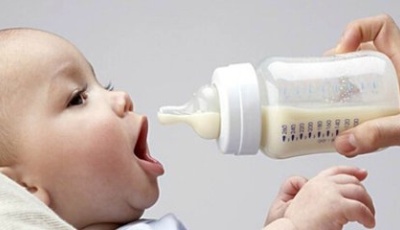 中國奶粉需求持續增長 奶協會長談奶粉海淘現象