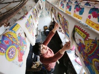 忽而又是新春至 楊家埠年畫趕印忙