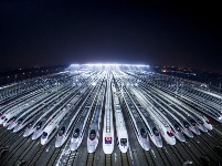 陸地航母  蓄勢(shì)待發(fā)