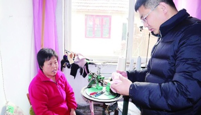 青岛科技大学海洋学院 学生家庭开展冬日送温暖活动