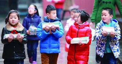 老师支招帮孩子“收心”