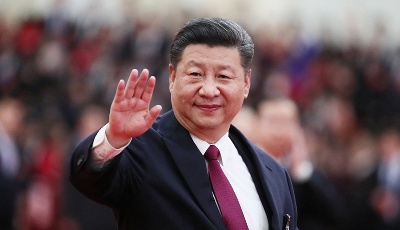 人民領(lǐng)袖習(xí)近平：將“人民”二字鐫刻在新時代答卷上