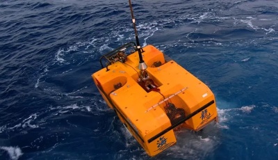 “海龍Ⅲ”潛水器首試成功潛水1690米