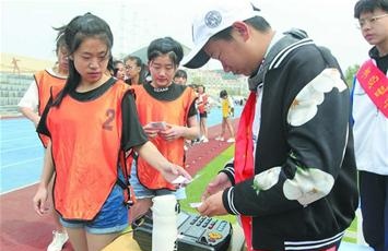 “电子考官”升级 判定成绩更精准